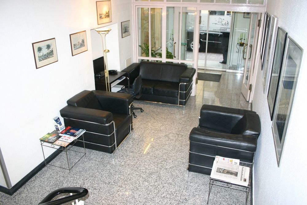 Hotel Niederrad Frankfurt am Main ภายนอก รูปภาพ