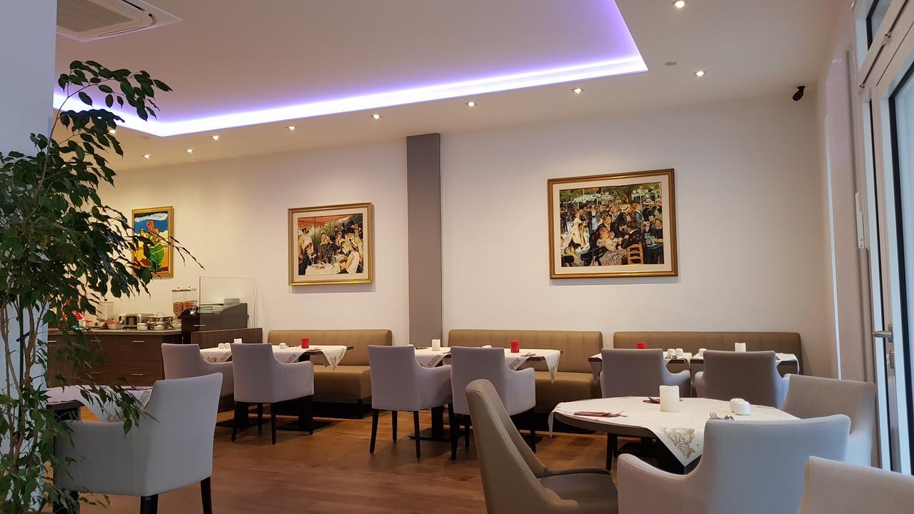 Hotel Niederrad Frankfurt am Main ภายนอก รูปภาพ
